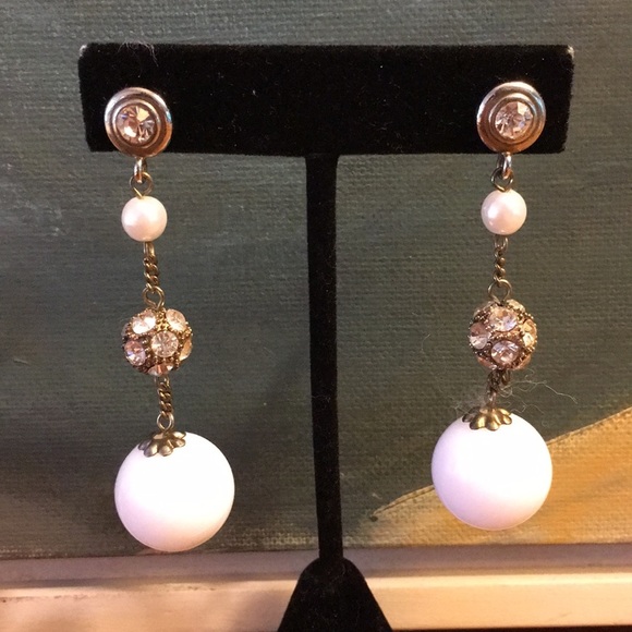 Vintage Dangle Earrings - Picture 1 of 4